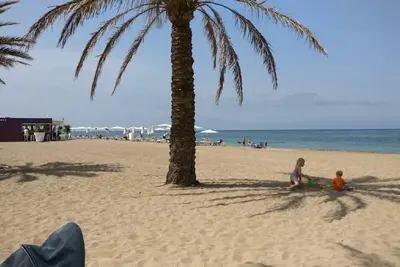 Image de La Petite Sirène, à quelques pas de la mer et deux de Dénia. Wifi gratuit et vélos.