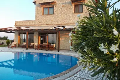 Image de Villa Petrino Halikounas à 300m de la plage de Halikounas