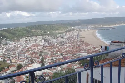 Image de Nazaré - Maison avec vue panoramique sur la plage - 2 étages - 2 à 6 personnes