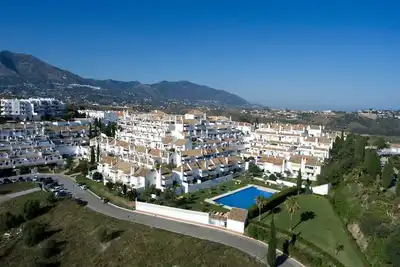 Image de Maison de ville lumineuse et spacieuse, Mijas Golf