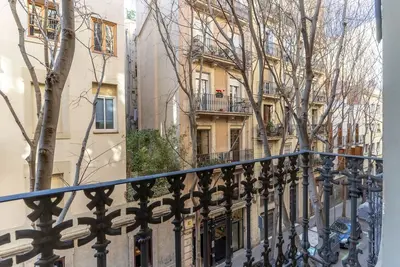 Image de Poble Sec - Big & Cosy 4 Br apt.