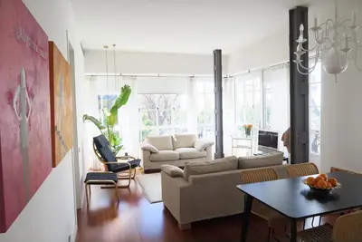 Image de Magnifique appartement dans un immeuble régionaliste