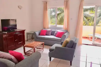 Image de ⭐️ Appartement Bord de mer & Piscine - Flic En Flac - Top Floor Flat w/ Terrace