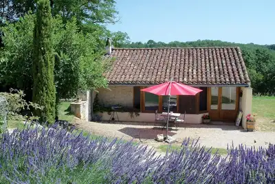 Image de Charmante grange renovée avec piscine au coeur de la campagne quercynoise