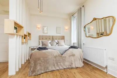 Image de Nouvelle suite de vacances à 1 chambre décloisonnée