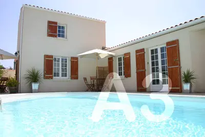 Image de P3 Beau T2 accueillant avec joli jardin et piscine (juillet-aout), Wifi gratuit