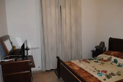 Image de 2 Chambre villa d'un étage (7 arrêts de Rome Termini)