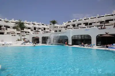 Image de Bungalow de luxe sur la Costa Adeje; Piscine chauffée, climatiseur, WiFi et parking gratuit
