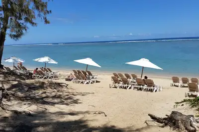 Image de 5 * Villa Saya 100 m from the beach Pretty new villa