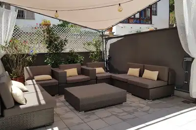 Image de Appartement Central Avec Piscine 100mt. De La Plage