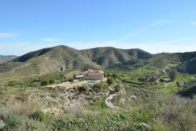 Image de Bel appartement, haut dans les montagnes avec piscine privée et vue imprenable