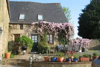 Image de Un joli cottage en pierre, magnifiquement rénové, plein de charme et de caractère.