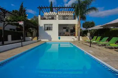 Image de Villa de luxe 3 chambres avec 2 salles de bains avec grande piscine privée