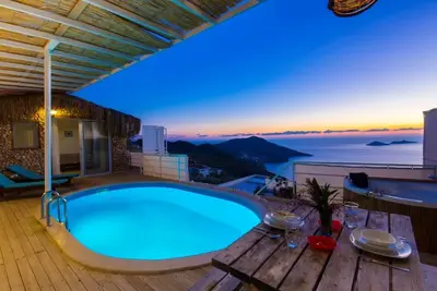 Image de Villa Lune de miel isolée à Kalkan, avec des vues spectaculaires, pour 2 personnes