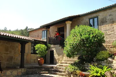 Image de Maison rurale avec piscine et beaucoup de charme. Idéal pour se reposer et découvrir la Galice