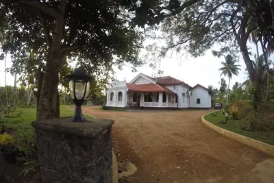 Image de Une villa coloniale magnifiquement rénovée de 4 chambres