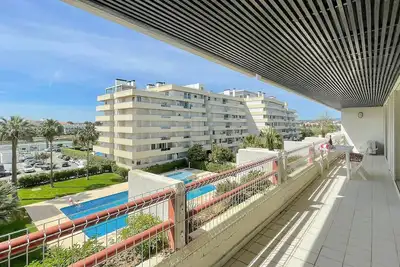 Image de Poolside Bliss | T1 HsR Vilamarina