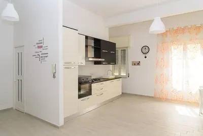 Image de Lazzarella loft napoli est situé dans un endroit central et pratique pour