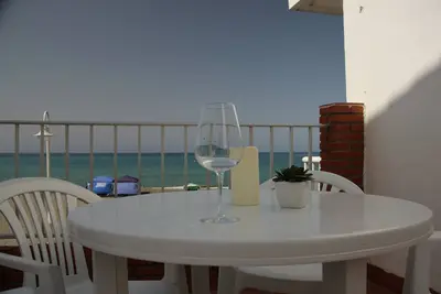 Maison de pêcheur en bord de mer.