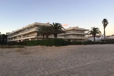 Bel appartement au bord de la mer