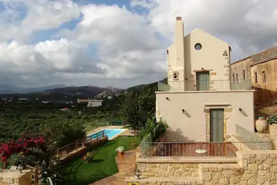 Image de Villa Panareti, une belle villa dans un cadre paisible pour une détente totale
