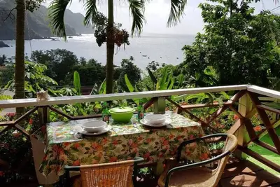Image de Carpe Diem Villa-Studio-Sunset 1-Sleeps 2/3-Amazing vue sur la mer, même du lit!