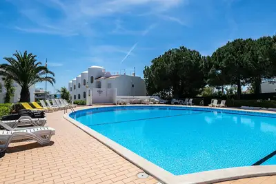 Image de Appartement Brandy Orange, piscine, Wi-Fi