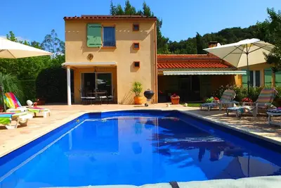 Image de La Casa Assolellada, Villa individuelle dans un endroit calme avec piscine privée