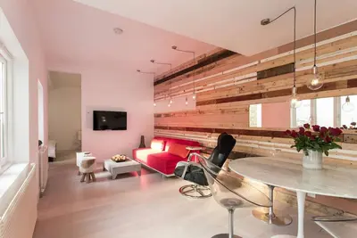 Image de Calme Queen's Park Courtyard Flat