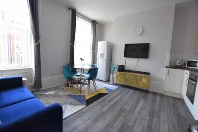 Image de Moderne et Airy 2 Bed City Center Appartement, Stationnement gratuit