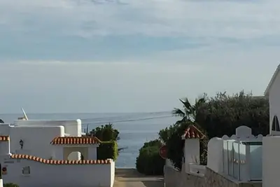 Image de Belle Maison À 100 MÈTRES De La Plage.