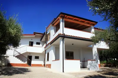 Image de Vacances à domicile Sangeni - Appartement n. 1, au rez-de-chaussée avec veranda