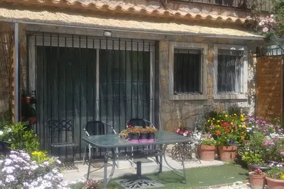 Image de Appartament avec parking et jardin