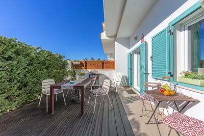 Image de Appartement neuf avec jardin privé