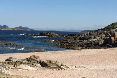 Image de Étage Baiona plage et en face du Parador de Baiona