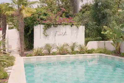 Image de Superbe villa design de luxe à Estoril. Nouvel ajout!