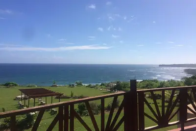 Image de Magnifiquement fini, spacieux appartement au deuxième étage avec