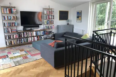 Image de Maison de bon goût dans un cadre magnifique à 10 minutes de la ville