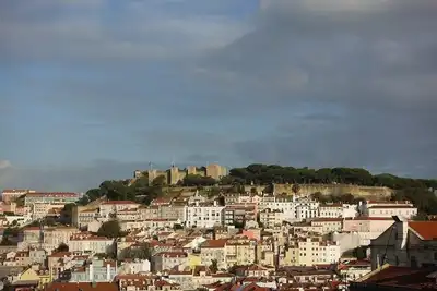 Image de Natura belle maison en bois au centre