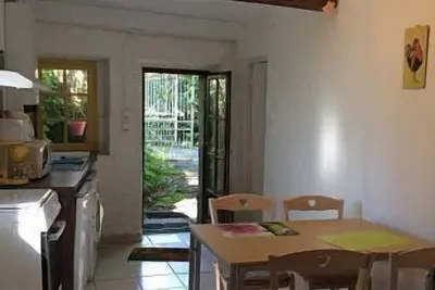 Image de L'Oustal Del Sol. . . . . . . . . Une Maison du Soleil en Pays Cathare! ! ! ! ! !