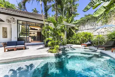 Image de Belle villa de 3 chambres avec piscine privée à Sairee!