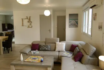 Image de Maison avec spa jacuzzi et sauna, indépendante calme à la campagne 10 Kms mer