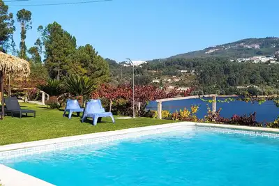 Image de Ferme de vacances près du Douro - 18 personnes