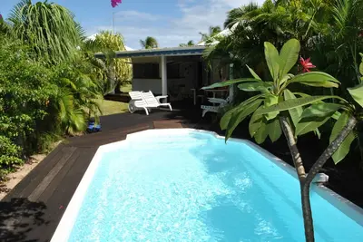 Image de Villa Mangue Passion avec piscine privée, jardin vue parc Karukera - 200m plage