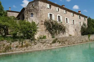 Image de Sud de France, (Cévennes)  grand mas du 16ème siècle, piscine, tennis, rivière.