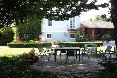 Image de \"Il Palazzo\" Appartement indépendant, grand parc, court de tennis, petite piscine