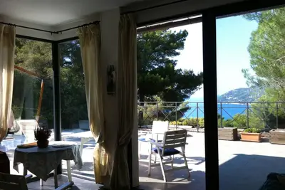 Image de Vacances et se détendre dans le vert de la colline de Pinamare sur Capo Mele à Andora (Sv)