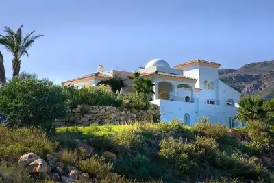 Image de De luxe privée dans une situation Spectaculaire. Fréquentée par des célébrités.
