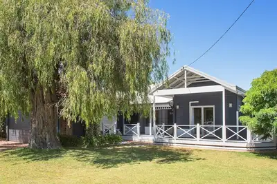 Image de Wifi gratuit, à 250 mètres de la plage