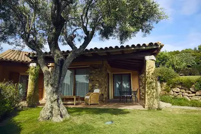 Image de Superbe villa de luxe avec privée 300mt de jardin de la plage